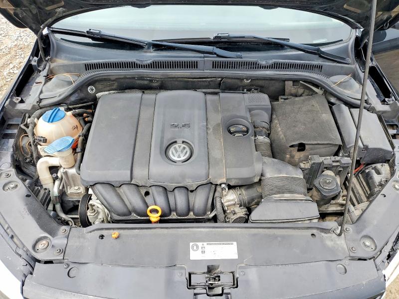 Photo 11 from auction – 2011 VOLKSWAGEN JETTA with VIN 3VWLZ7AJXBM343267