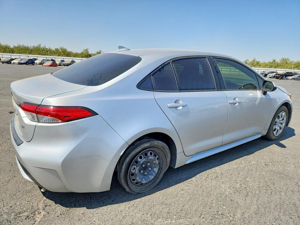 Photo 3 from auction – 2020 TOYOTA COROLLA with VIN JTDEPRAE1LJ071223
