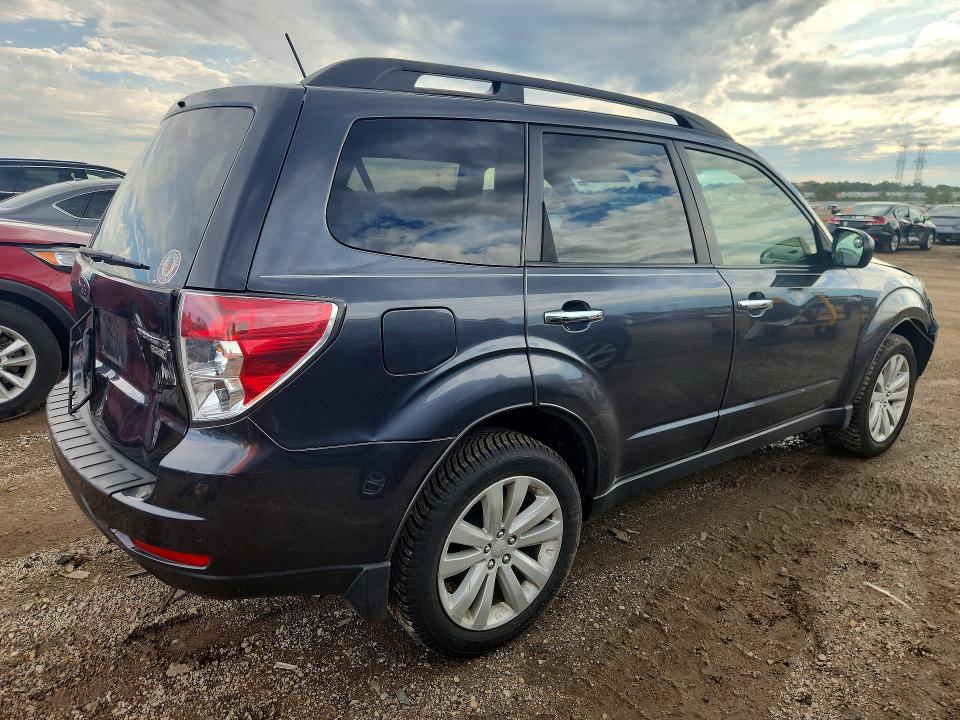 Фото 3 с аукциона – 2013 SUBARU FORESTER с VIN JF2SHADC1DH410164