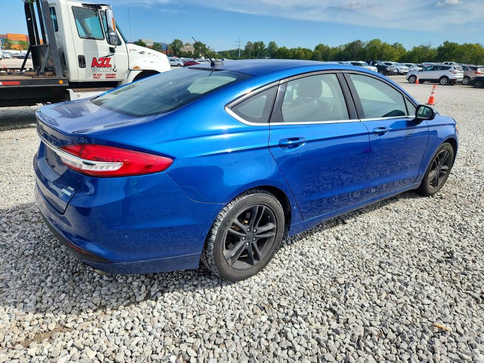 Photo 3 from auction – 2018 FORD FUSION with VIN 3FA6P0HD5JR184937