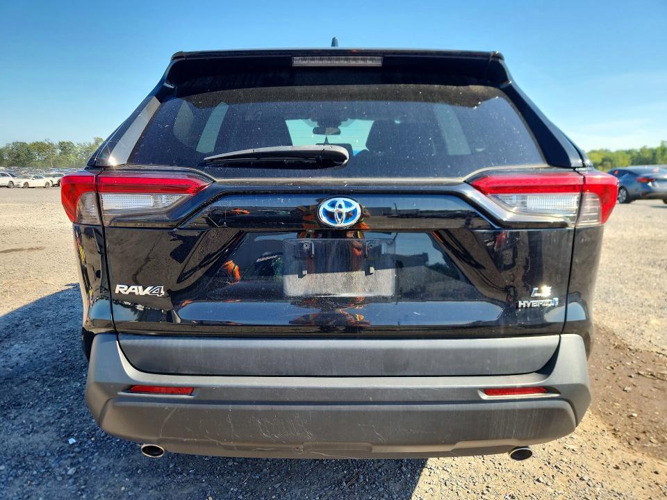 Photo 6 from auction – 2024 TOYOTA RAV4 with VIN 2T3MWRFV0RW194027