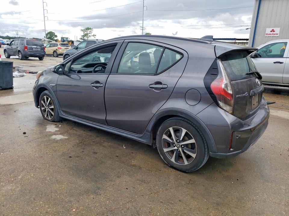 Photo 2 from auction – 2018 TOYOTA PRIUS C with VIN JTDKDTB37J1612469