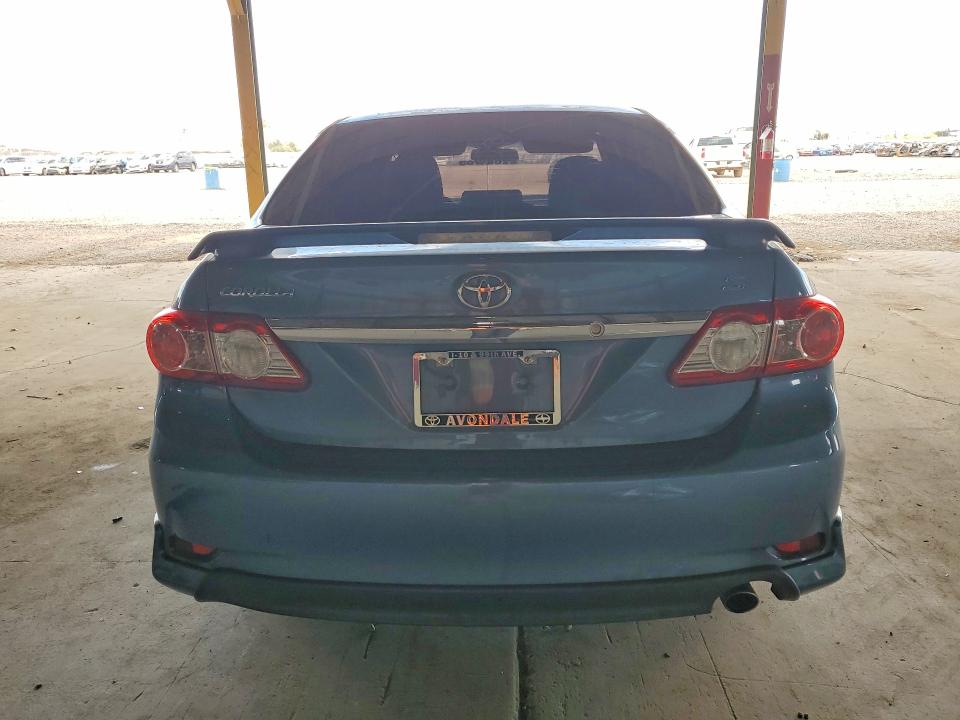 Foto 6 de la subasta – 2013 TOYOTA COROLLA con VIN 5YFBU4EE4DP142677