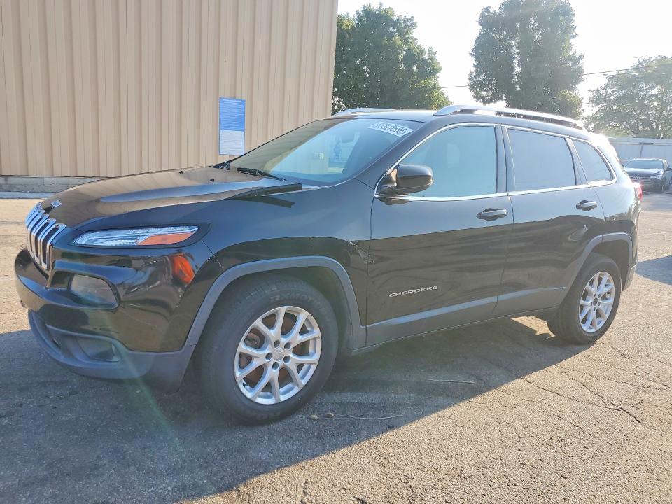 JEEP CHEROKEE 2018 مع رقم تعريف المركبة 1C4PJLCB5JD513376 - صورة من المزاد