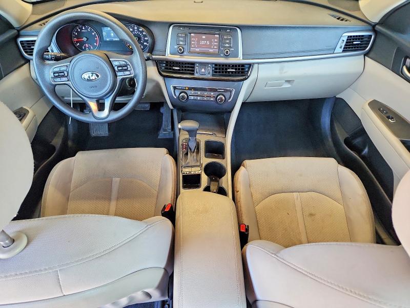 Photo 8 from auction – 2016 KIA OPTIMA with VIN 5XXGT4L39GG114610