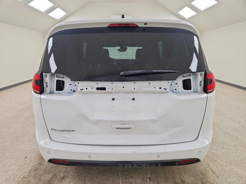 Foto 6 de la subasta – 2024 CHRYSLER PACIFICA con VIN 2C4RC1S71RR160938