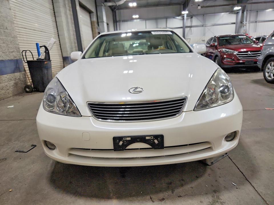 Photo 5 from auction – 2005 LEXUS ES with VIN JTHBA30G955086681