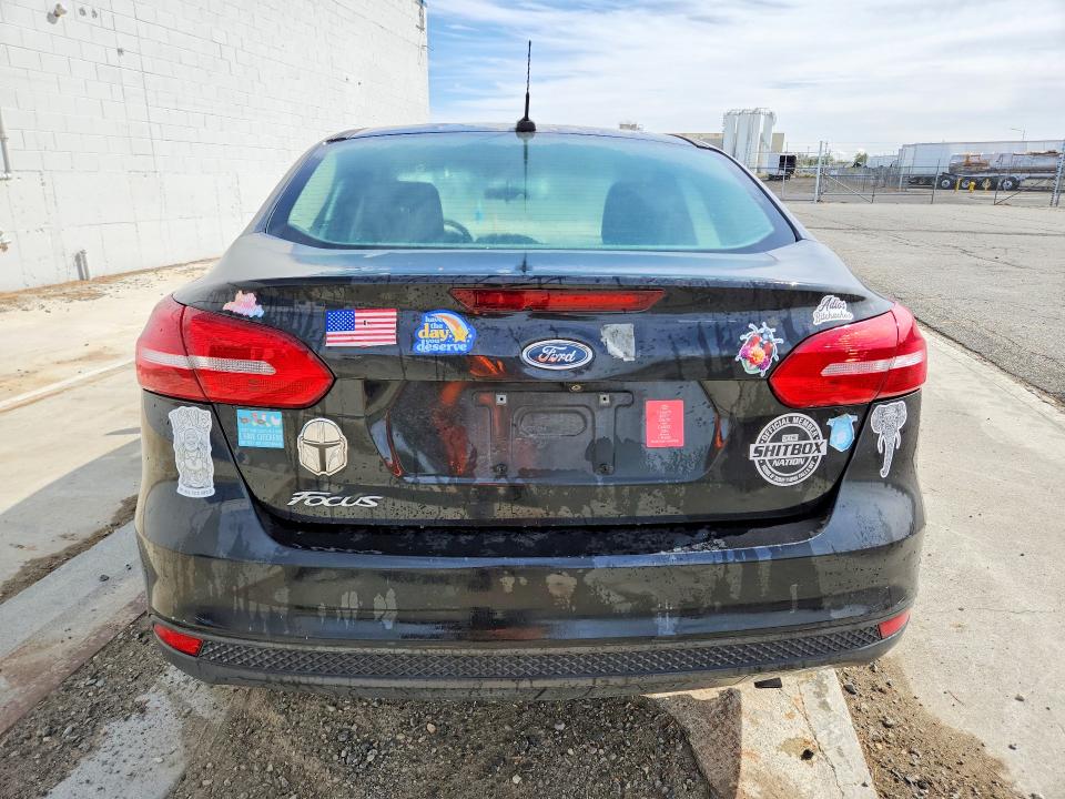 صورة رقم 6 من المزاد - 2015 FORD FOCUS مع VIN 1FADP3F24FL307742