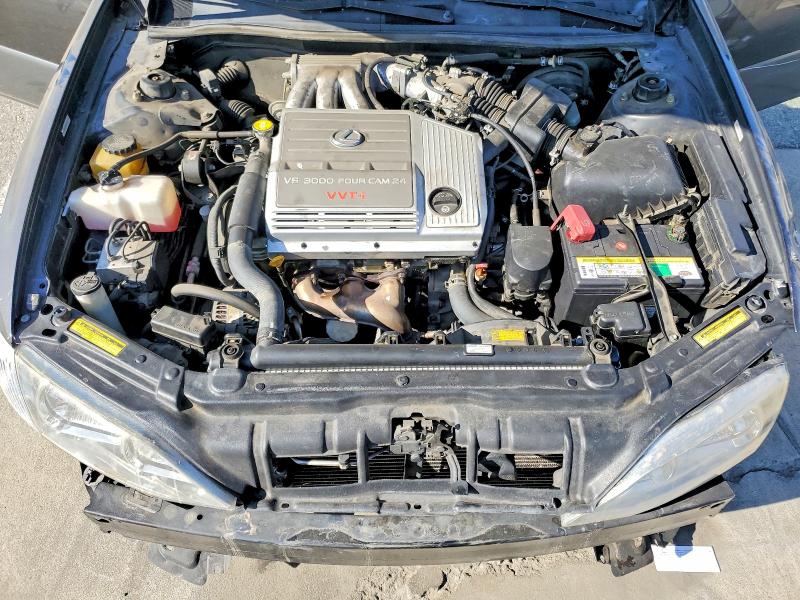 Photo 11 from auction – 2000 LEXUS ES with VIN JT8BF28G7Y0271538