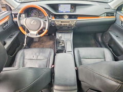 Photo 8 from auction – 2013 LEXUS ES with VIN JTHBW1GG4D2010085