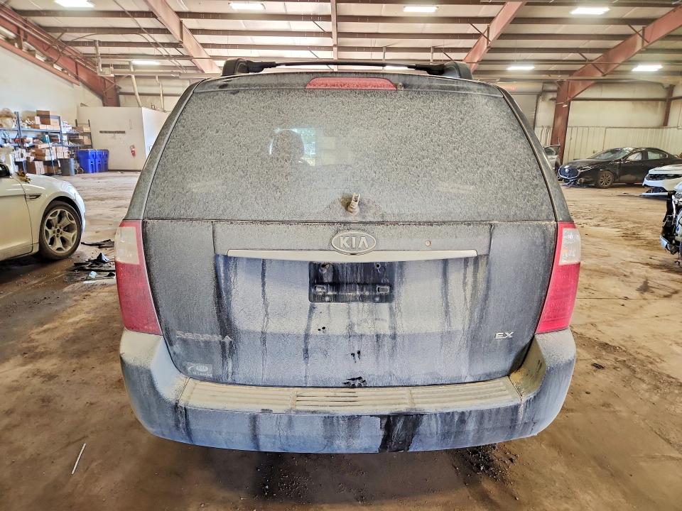 Photo 6 from auction – 2006 KIA SEDONA with VIN KNDMB233966029662