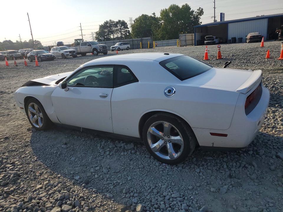 Снимка 2 от търг – 2013 DODGE CHALLENGER с VIN 2C3CDYAG3DH520114