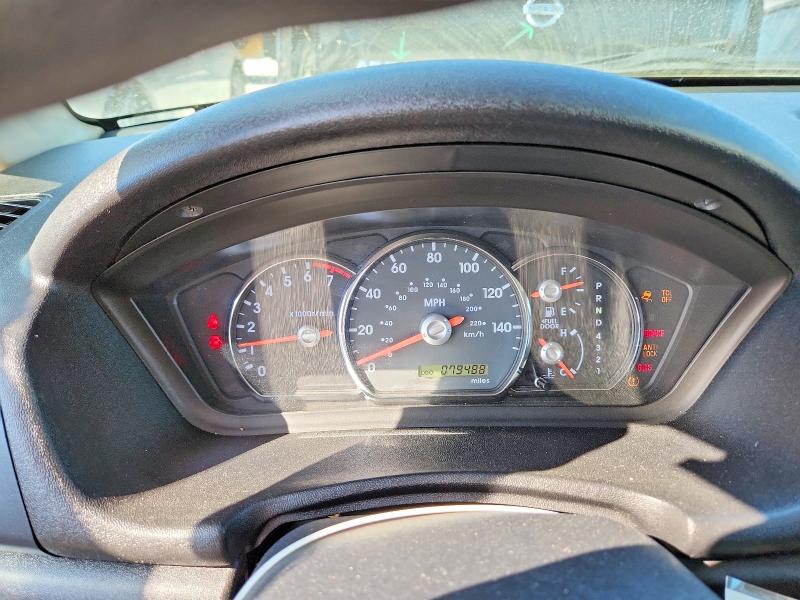 Zdjęcie 9 z aukcji – 2011 MITSUBISHI ENDEAVOR z VIN 4A4JN2AS9BE030288