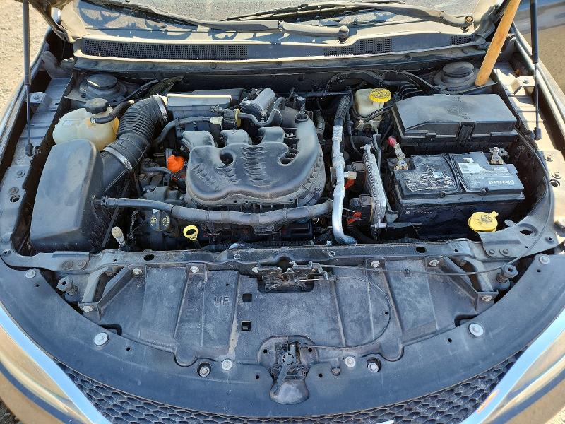 Photo 11 from auction – 2016 CHRYSLER 200 with VIN 1C3CCCAG6GN148592
