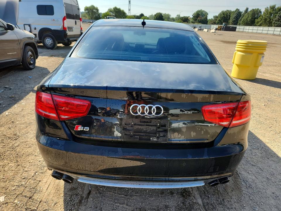 Foto 6 de la subasta – 2013 AUDI S8 con VIN WAUD2AFD9DN019583