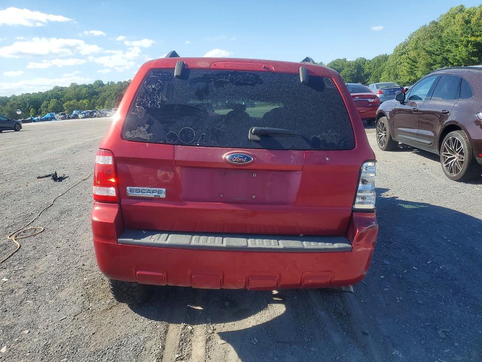 Photo 6 from auction – 2009 FORD ESCAPE with VIN 1FMCU03799KA30363