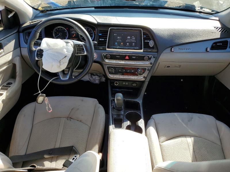 Photo 8 from auction – 2018 HYUNDAI SONATA with VIN 5NPE34AF9JH599556