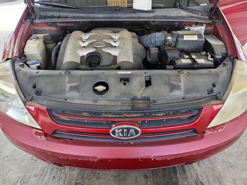 Photo 12 from auction – 2006 KIA SEDONA with VIN KNDMB233866029345