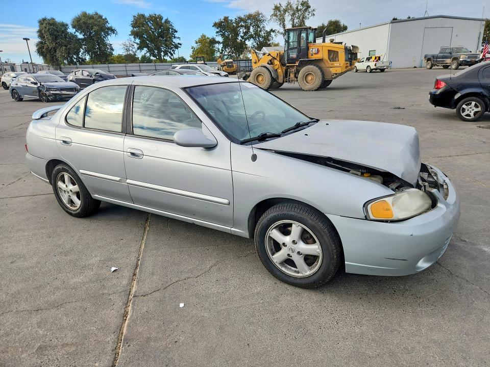 Photo 4 from auction – 2002 NISSAN SENTRA with VIN 3N1CB51A52L551142