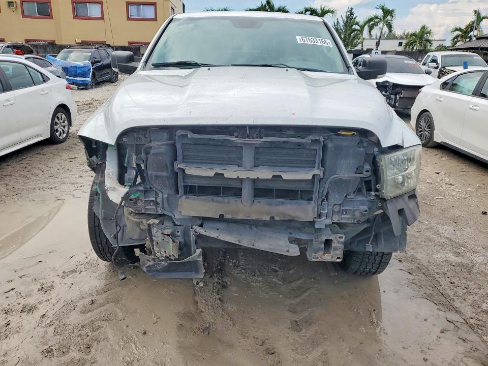 Photo 5 from auction – 2014 RAM 1500 with VIN 1C6RR7LT5ES413580