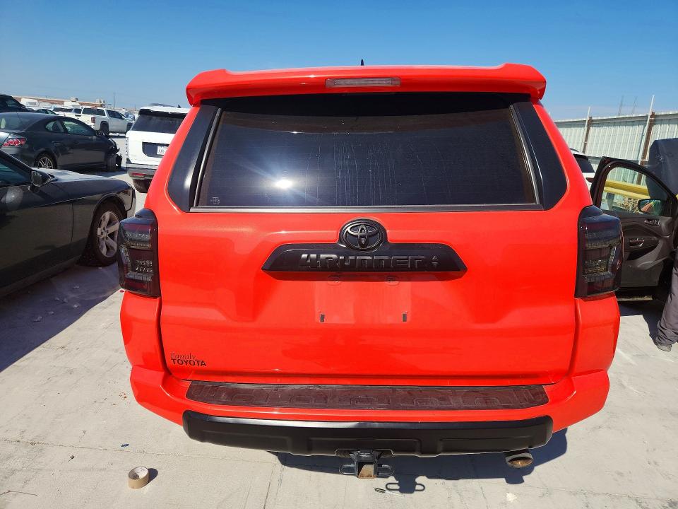 Photo 6 from auction – 2024 TOYOTA 4RUNNER with VIN JTERU5JR2R6212717