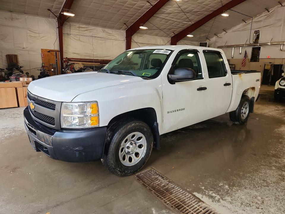 CHEVROLET SILVERADO 2013 with VIN 3GCPKPEA5DG239497 - Photo from auction