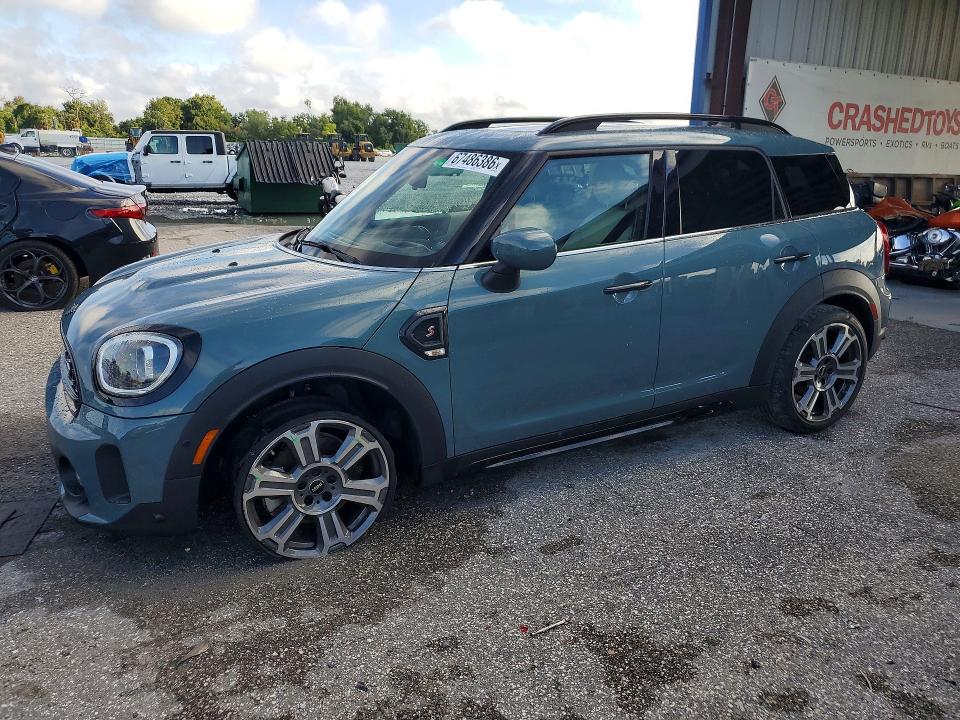 MINI COOPER 2024 z numerem VIN WMZ53BR02R3R38055 - Zdjęcie z aukcji