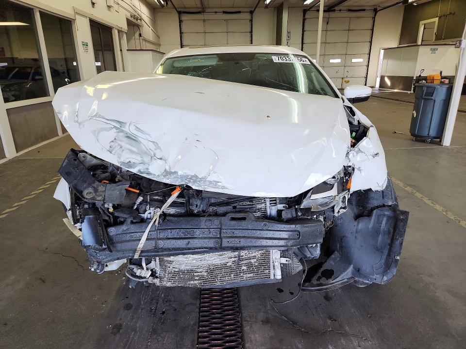Photo 5 from auction – 2012 VOLKSWAGEN JETTA with VIN 3VWLL7AJ0CM359710