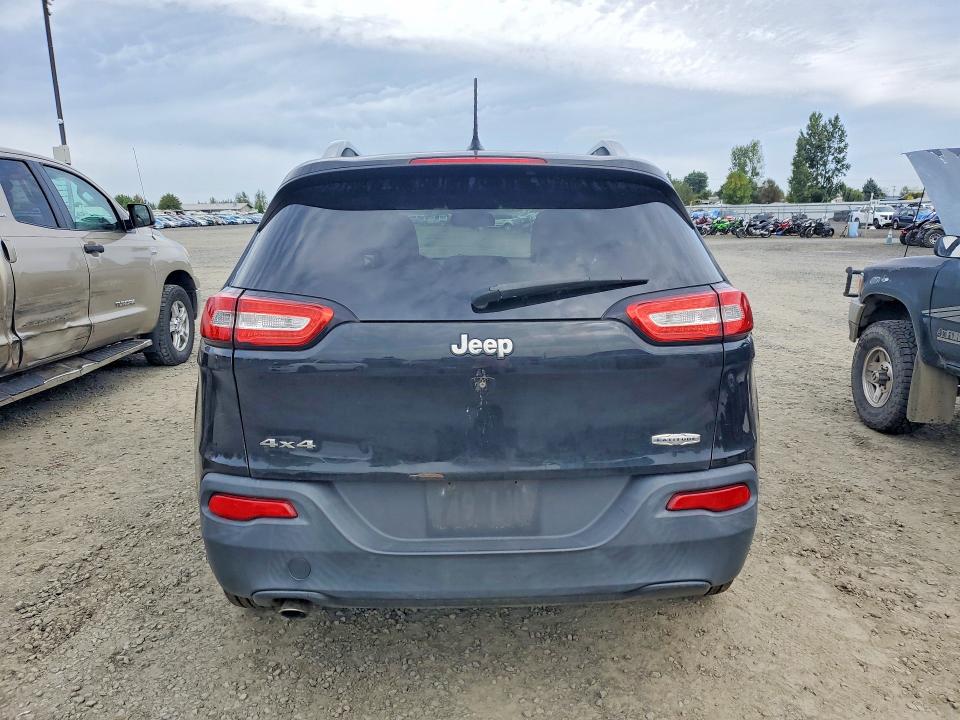 Photo 6 from auction – 2015 JEEP CHEROKEE with VIN 1C4PJMCB4FW674089
