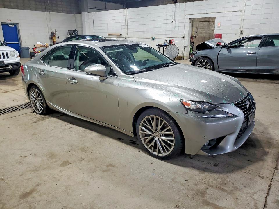 Photo 4 from auction – 2016 LEXUS IS with VIN JTHCM1D23G5008110