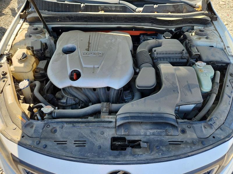 Photo 11 from auction – 2016 KIA OPTIMA with VIN KNAGN4AD8G5098987