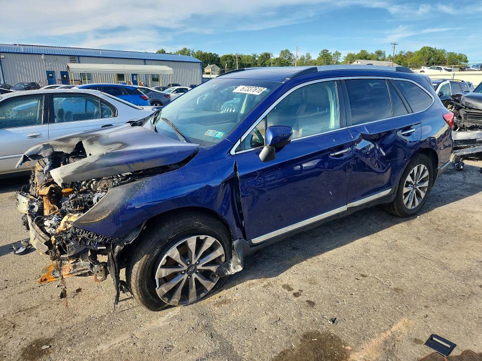 Photo 1 from auction – 2017 SUBARU OUTBACK with VIN 4S4BSATC5H3433544
