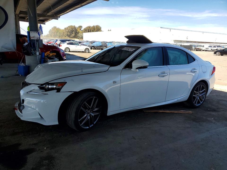 2016 LEXUS IS - Търг №67934276