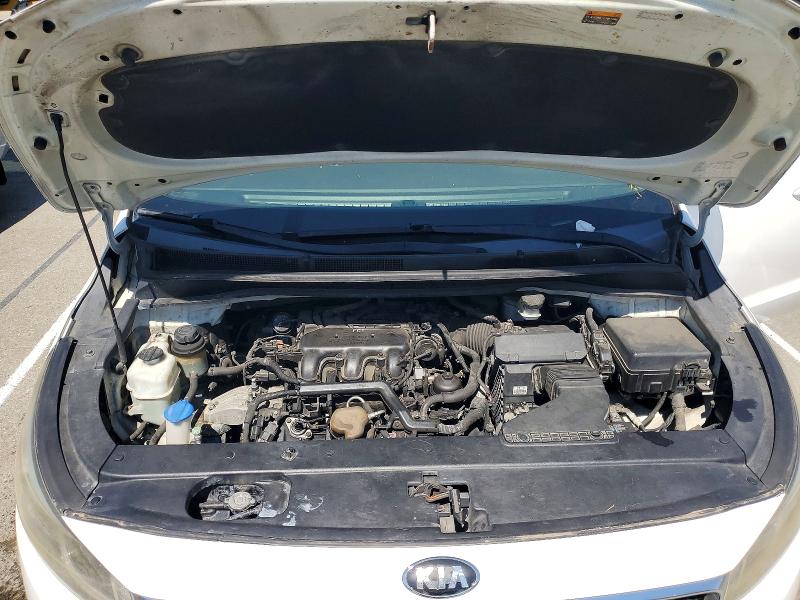 Photo 12 from auction – 2015 KIA SEDONA with VIN KNDMC5C10F6045133