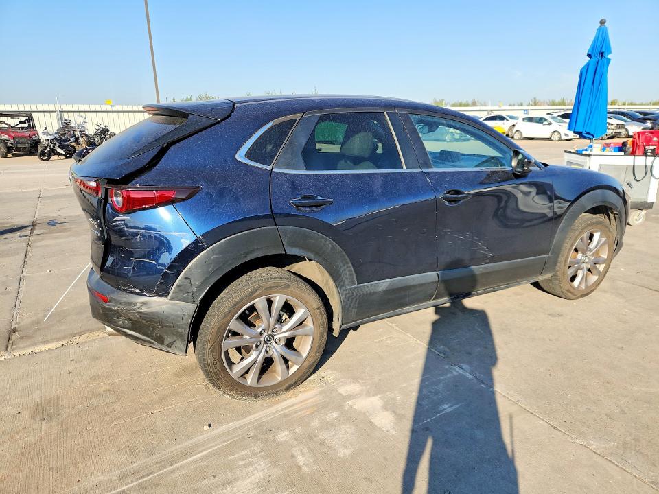 Photo 3 from auction – 2021 MAZDA CX-30 with VIN 3MVDMACL2MM232053