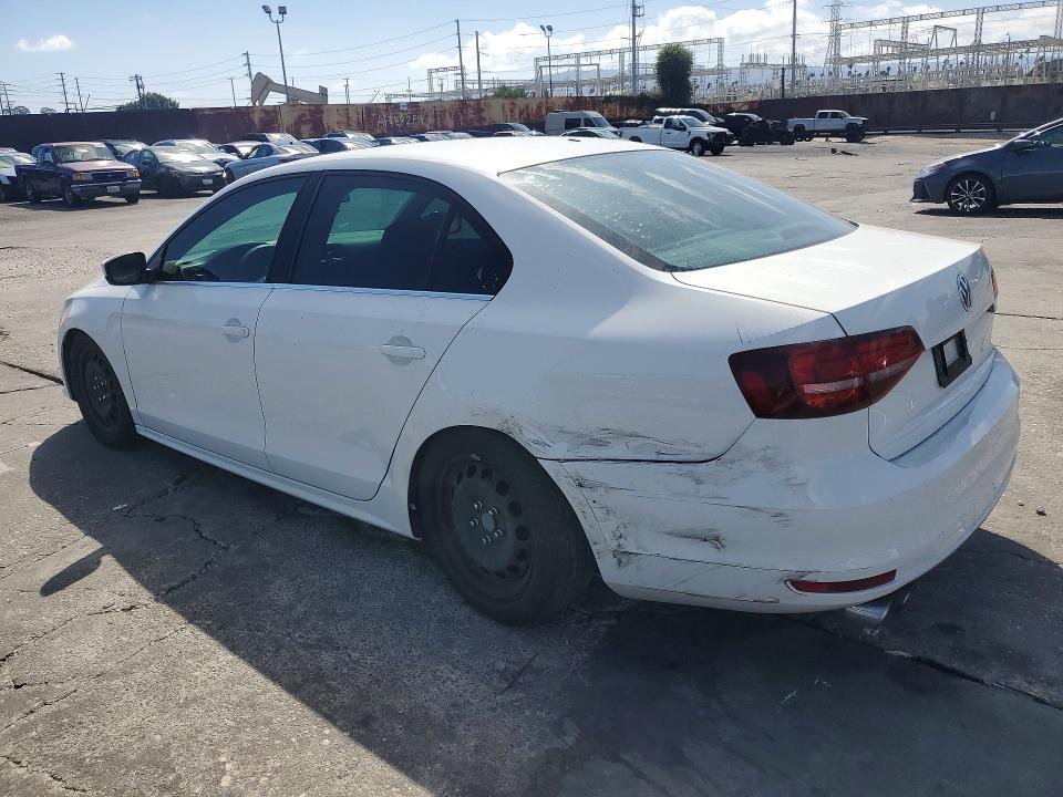 Photo 2 from auction – 2017 VOLKSWAGEN JETTA with VIN 3VW2B7AJ7HM218722