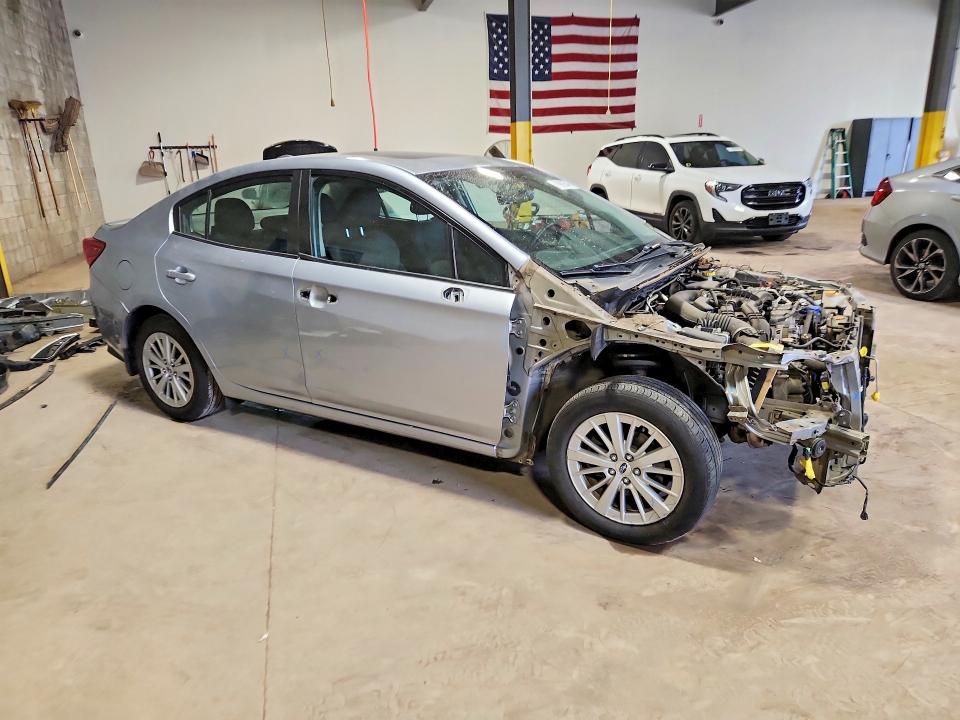 Foto 4 de la subasta – 2017 SUBARU IMPREZA con VIN 4S3GKAD64H3601614