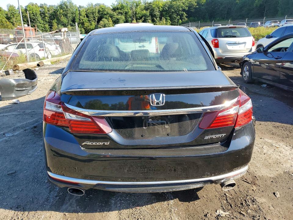 Снимка 6 от търг – 2016 HONDA ACCORD с VIN 1HGCR2F51GA113205
