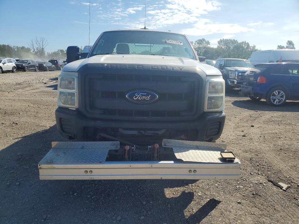 Photo 5 from auction – 2012 FORD F250 with VIN 1FT7X2B63CEC57457