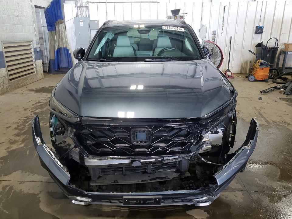 Снимка 5 от търг – 2023 HONDA CR-V с VIN 7FARS6H9XPE026872