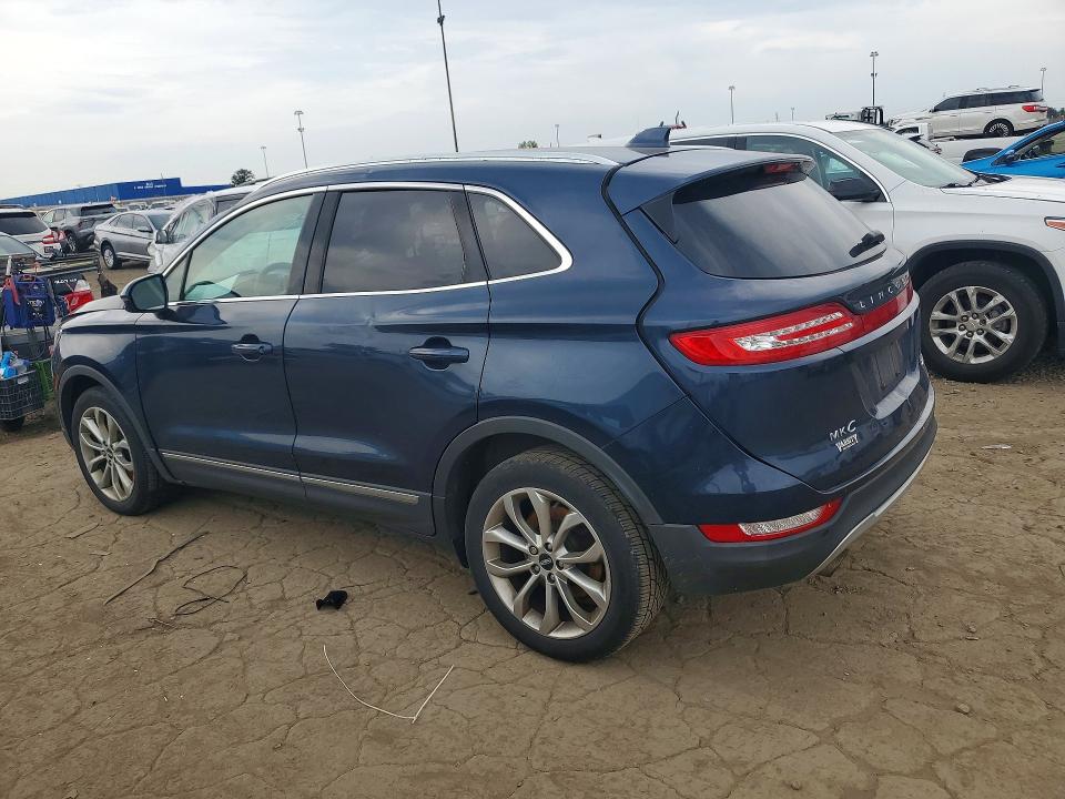 Photo 2 from auction – 2017 LINCOLN MKC with VIN 5LMCJ2D90HUL71980
