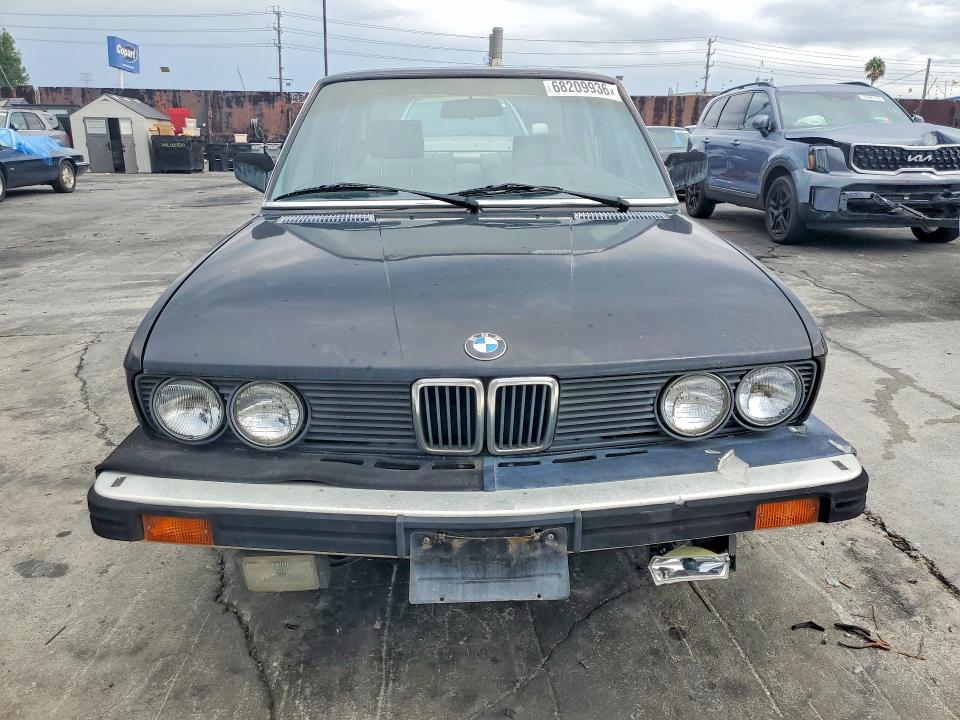 Zdjęcie 5 z aukcji – 1985 BMW 535 z VIN WBADC8401F0666081