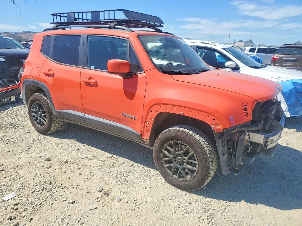 Photo 4 from auction – 2018 JEEP RENEGADE with VIN ZACCJBBBXJPH60999