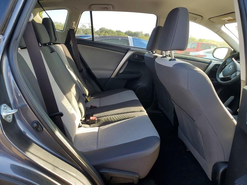 Photo 10 from auction – 2015 TOYOTA RAV4 with VIN JTMBFREV0FD118907