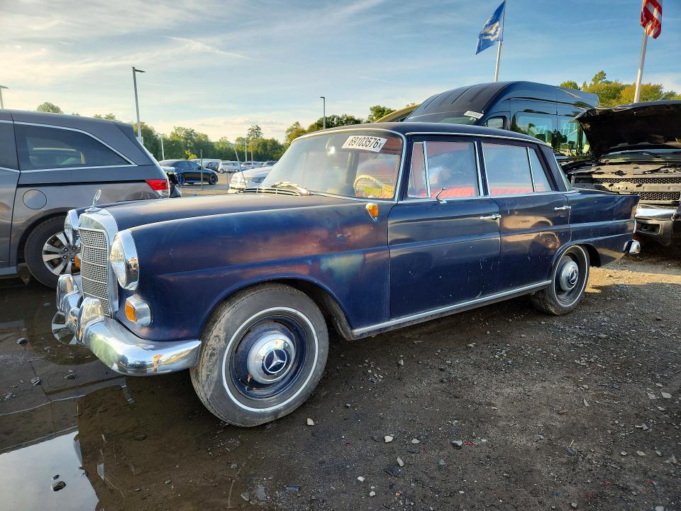 1965 MERCEDES-BENZ 190 - Търг №69103576