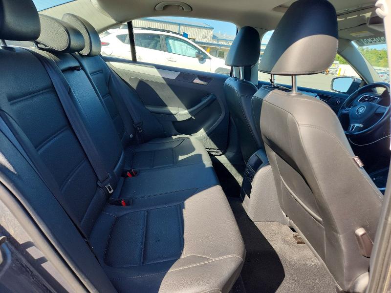 Снимка 10 от търг – 2013 VOLKSWAGEN JETTA с VIN 3VWDP7AJ2DM357113