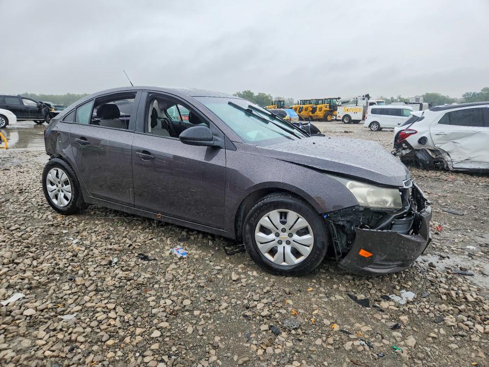 Снимка 4 от търг – 2014 CHEVROLET CRUZE с VIN 1G1PA5SH1E7212733