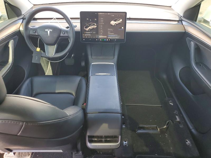 Снимка 8 от търг – 2023 TESLA MODEL Y с VIN 7SAYGAEE9PF851379