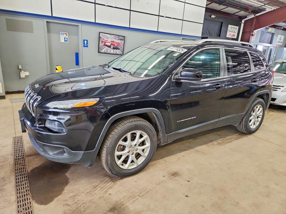 JEEP CHEROKEE 2018 with VIN 1C4PJMLBXJD520992 - Photo from auction