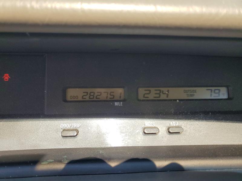 Photo 9 from auction – 2002 TOYOTA AVALON with VIN 4T1BF28B92U257710